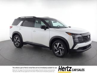 Used 2025 Nissan Kicks SV video 1