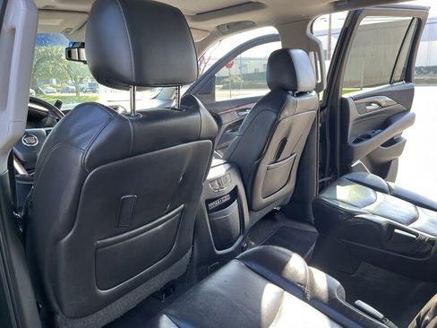 Used 2015 Cadillac Escalade Premium image 29