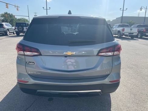 Used 2023 Chevrolet Equinox LT FWD image 11