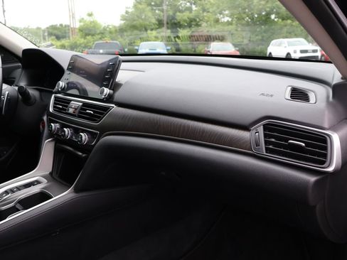 Used 2021 Honda Accord EX-L image 9