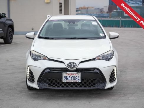 Used 2018 Toyota Corolla SE FWD image 2