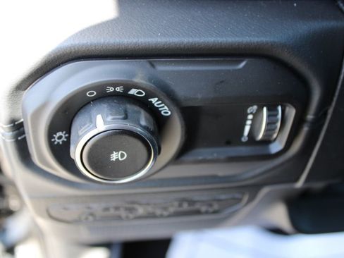 New 2026 Jeep Wrangler Unlimited Rubicon 392 w/ Quick Order Package 27X Moab AWD/4WD image 31