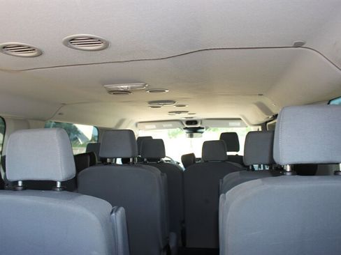 Used 2019 Ford Transit 350 XLT RWD image 10