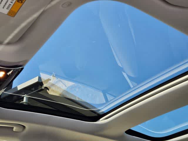 Used 2026 Mercedes-Benz E 350 Sedan image 17