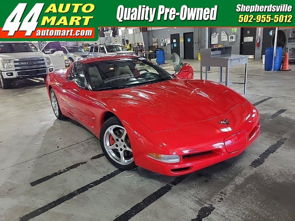 Used 2001 Chevrolet Corvette Coupe w/ Preferred Equipment Group2 RWD image 1