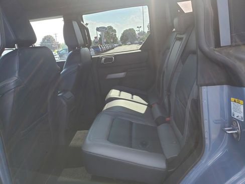 Used 2023 Ford Bronco Outer Banks AWD/4WD image 12