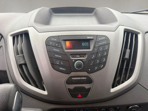 Used 2019 Ford Transit 250 148 Medium Roof image 23