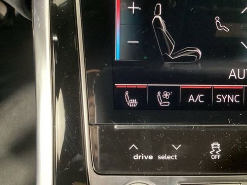 New 2026 Audi Q8 Premium Plus image 25