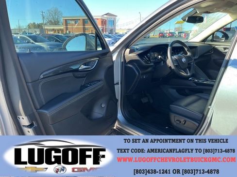 Used 2023 Buick Envision Essence image 4