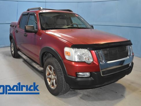 Used 2007 Ford Explorer Sport Trac XLT image 1
