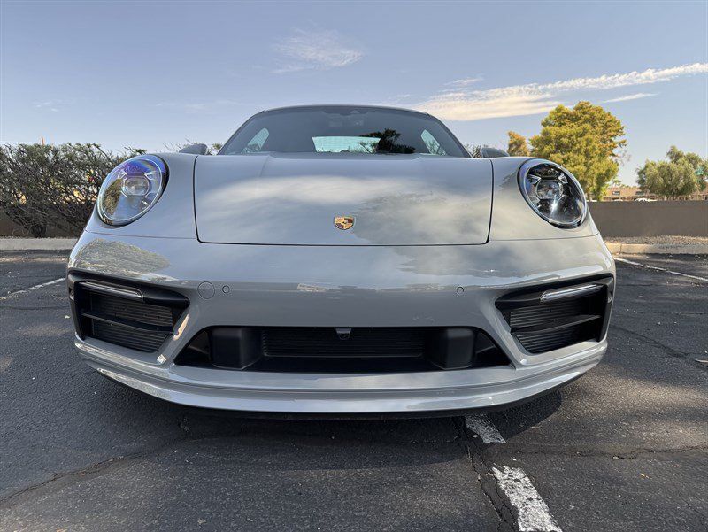 Used 2024 Porsche 911 Carrera 4S w/ Premium Package AWD/4WD image 38
