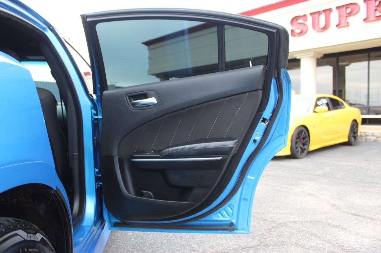Used 2023 Dodge Charger R/T RWD image 11