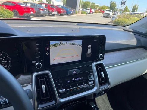 Used 2023 Kia Sorento X-Line EX AWD/4WD image 17