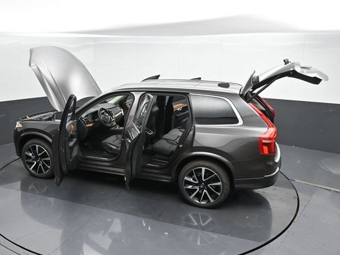 New 2025 Volvo XC90 B6 Plus w/ Protection Package Premier AWD/4WD image 52