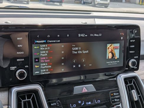 Used 2022 Kia Sorento S w/ Panoramic Sunroof Package AWD/4WD image 19