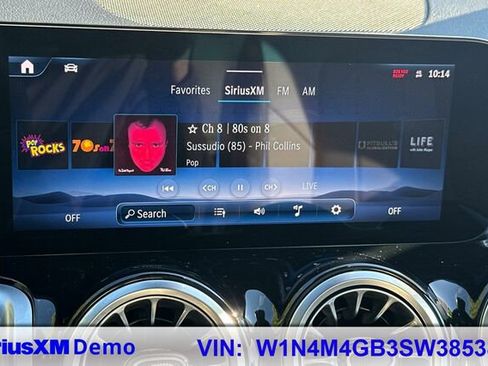 Used 2025 Mercedes-Benz GLB 250 image 38