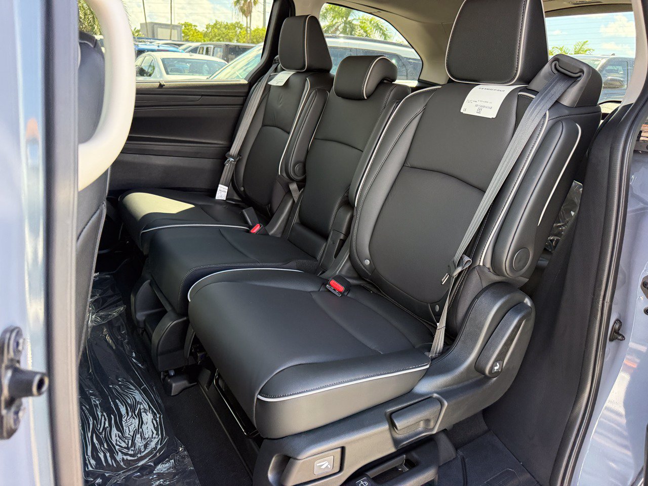 New 2027 Honda Odyssey Touring image 9