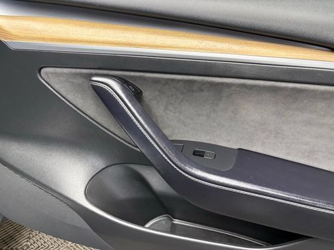 Used 2023 Tesla Model 3 Standard Range RWD image 44