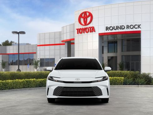 New 2026 Toyota Camry LE FWD image 17