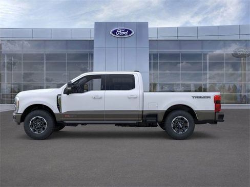 New 2026 Ford F250 King Ranch w/ Tremor Off-Road Package image 3