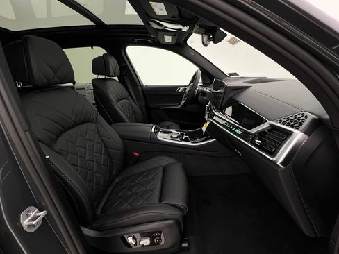 New 2026 BMW X5 xDrive40i w/ M Sport Package image 13