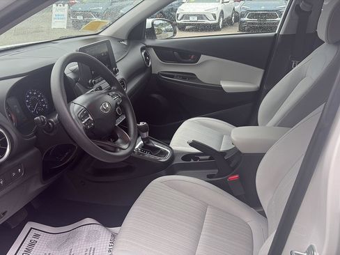 Used 2023 Hyundai Kona SEL AWD/4WD image 13