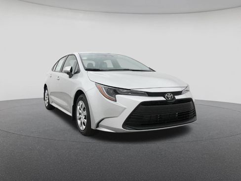New 2026 Toyota Corolla LE image 30