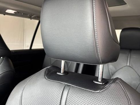 Used 2024 Toyota Grand Highlander AWD image 5
