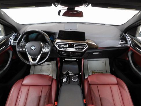 Used 2023 BMW X4 xDrive30i image 37
