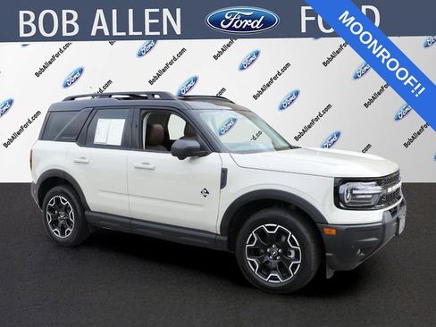 Used 2025 Ford Bronco Sport Outer Banks w/ Outer Banks Tech Package+ AWD/4WD image 1