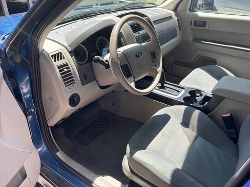 Used 2008 Ford Escape XLS AWD/4WD image 12