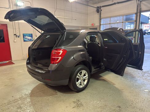 Used 2016 Chevrolet Equinox LS AWD/4WD image 14