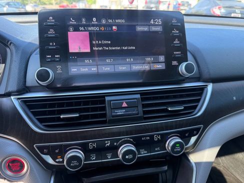 Used 2018 Honda Accord EX-L image 15