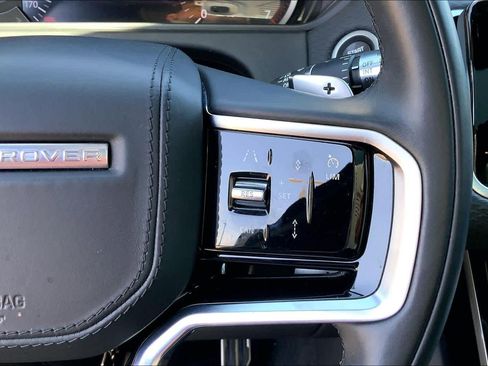 Used 2023 Land Rover Range Rover Velar R-Dynamic S image 25