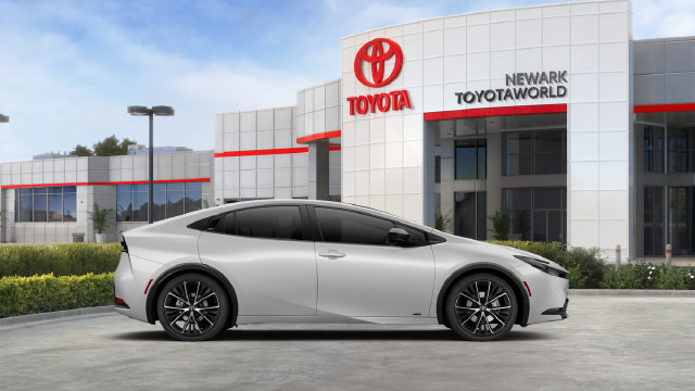 New 2027 Toyota Prius Limited w/ Limited Premium Package AWD/4WD image 17