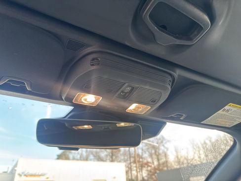 Used 2024 Ford Mustang Premium image 24