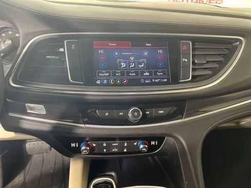 Used 2021 Buick Enclave Essence w/ Sound and Sites Package image 19