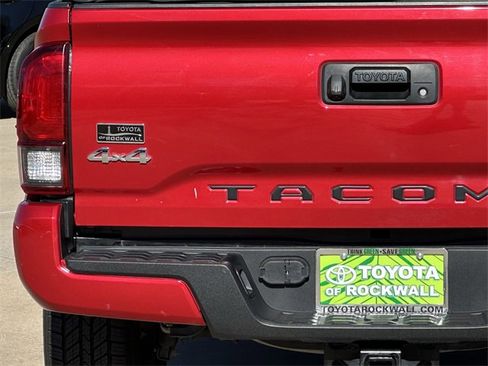 Used 2023 Toyota Tacoma SR image 5