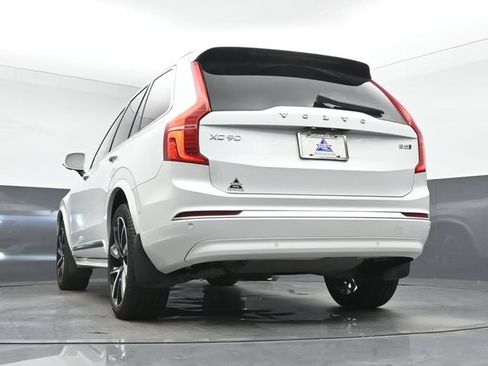 Used 2024 Volvo XC90 B5 Plus w/ Protection Package AWD/4WD image 15