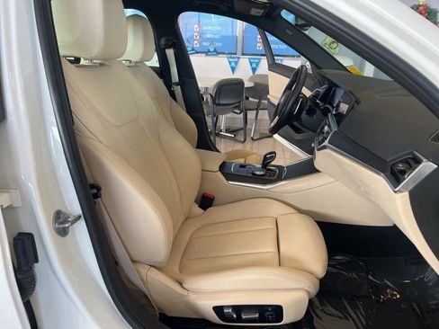 Used 2021 BMW 330e w/ Convenience Package image 22