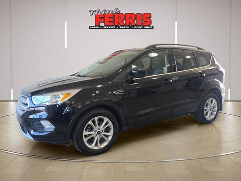 Used 2018 Ford Escape SE FWD image 1
