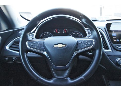 Used 2020 Chevrolet Malibu RS image 15