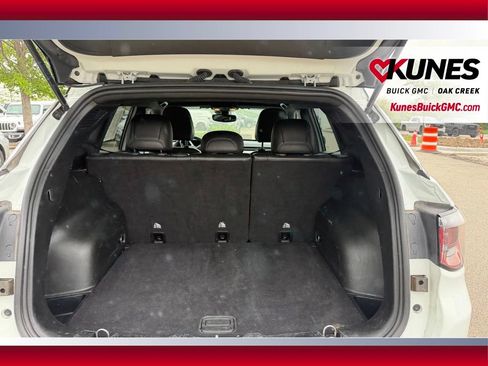 Used 2025 Jeep Compass Limited AWD/4WD image 7