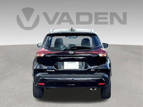 Used 2024 Nissan Kicks SV FWD image 24