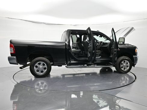 Used 2024 RAM 2500 Big Horn image 45