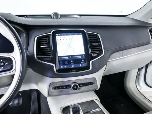 Certified 2023 Volvo XC90 B6 Ultimate w/ Protection Package image 15