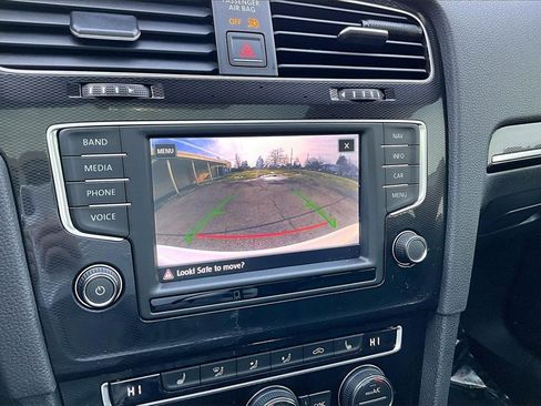 Used 2017 Volkswagen GTI Autobahn image 30