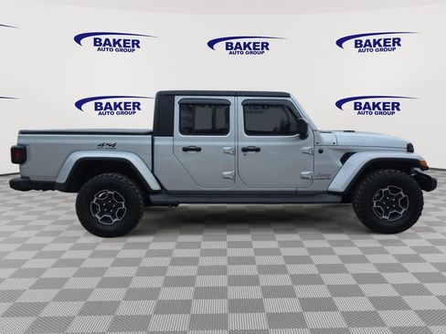 Used 2022 Jeep Gladiator Overland w/ Popular Equipment Package image 2