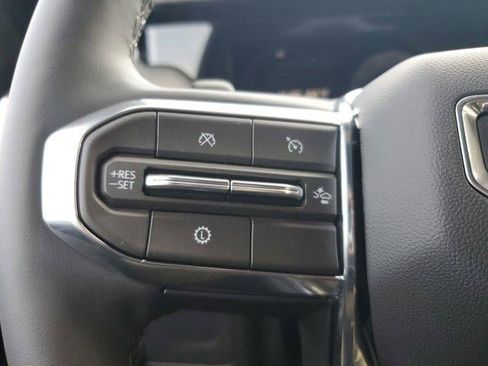 New 2026 GMC Yukon Denali w/ Sun & Power Step Package image 22