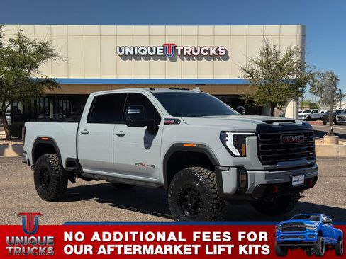 Used 2024 GMC Sierra 2500 AT4 w/ AT4 Premium Plus Package image 4